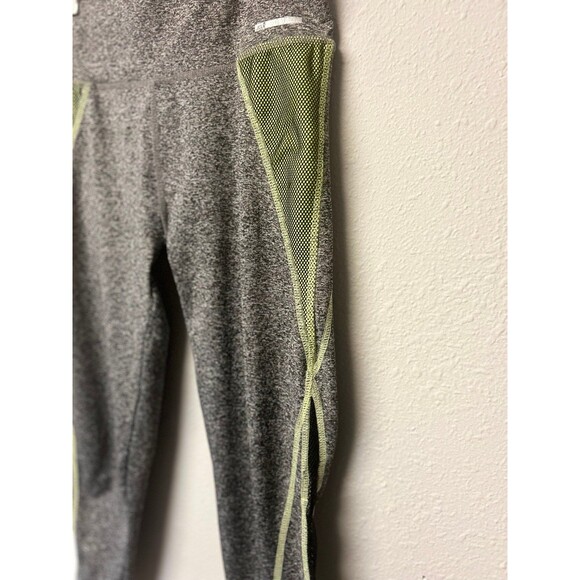 Grey and lime green Capri Leggings M - Picture 2 of 5
